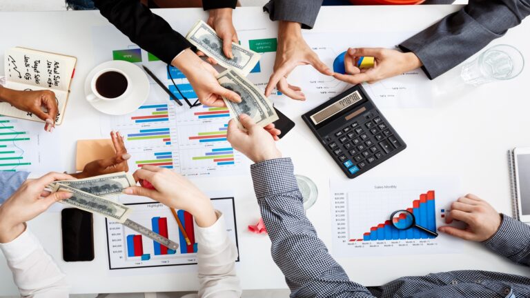Tax consultant abu dhabi